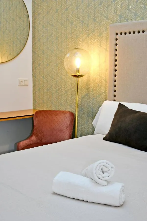 Apartamentos La Puerta Azul 1 El Bajondillo Torremolinos